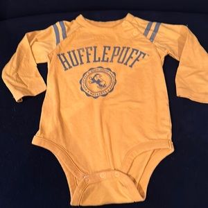 Hufflepuff Harry Potter Onesie Baby Gap 6-12 month